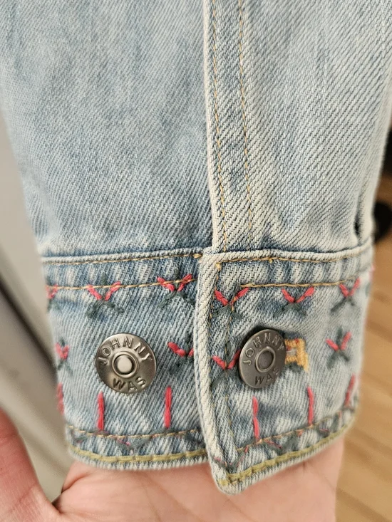 Johnny Was Embroidered Light Blue Denim Women's Jeans Jacket - Picture 4 of 10
